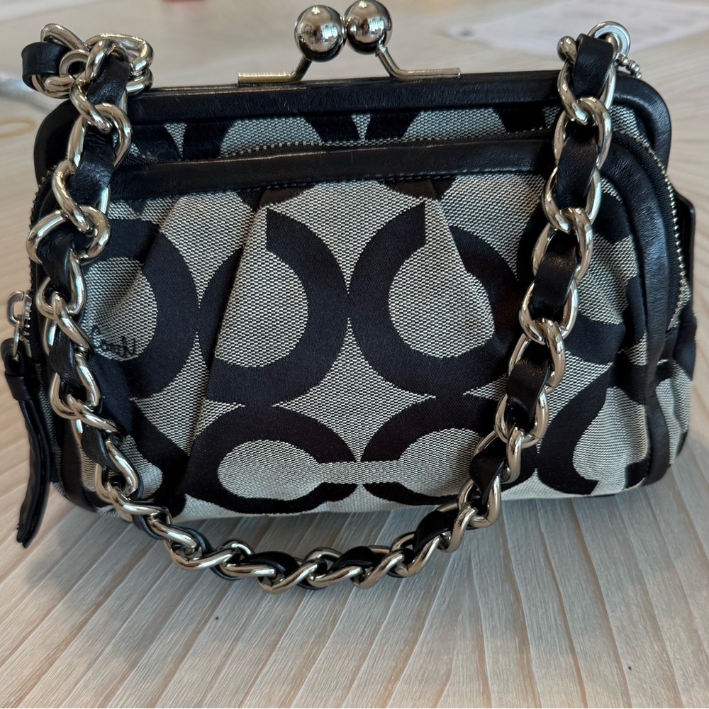 Coach 13623 Parker Black Signature C Optic Canvas Kiss Lock Shoulder Bag - Picture 3 of 11